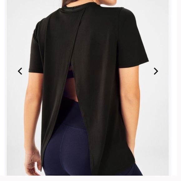 Fabletics Vivienne Cross Back Tee - Picture 2 of 3